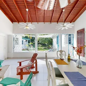 https://kismet-garden-cottages-dover-beach.comcaribbean.com